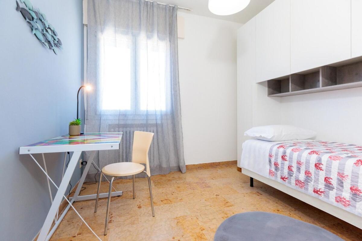 Apartamento Moderna E Comoda Casa A Mestre Free Park
